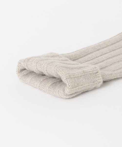 URBAN RESEARCH DOORS（アーバンリサーチドアーズ）の「ハミルトンウールアームウォーマー（手袋・レディース・ライトベージュ/ブラウン系その他・-）」の9枚目の写真