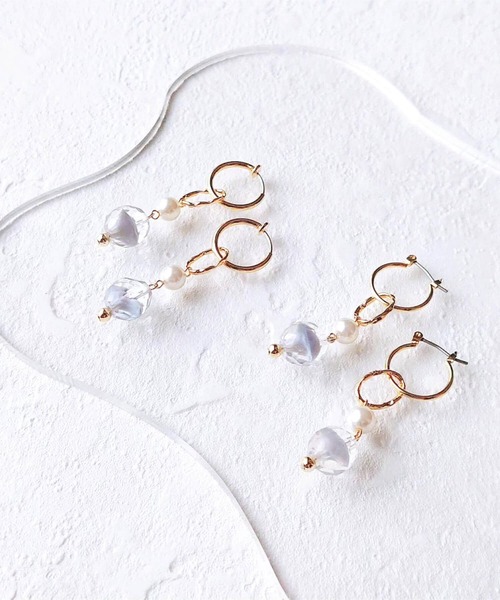 tone（トーン）の「【Cherie+Chambre】Beads×Pearl Ring Pierce（ピアス（両耳用）・レディース・グレー・FREE）」の5枚目の写真