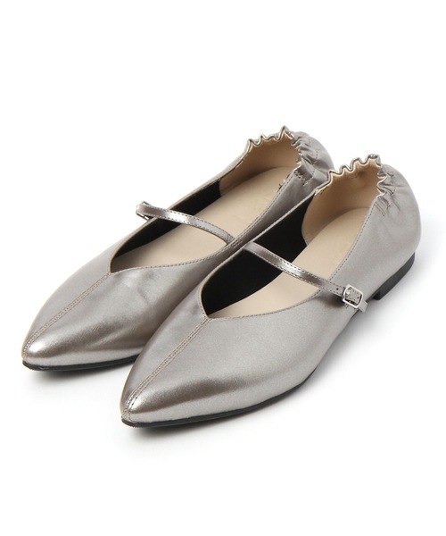 LAKOLE（ラコレ）の「【卒入式／オケージョンにも】ストラップギャザーパンプス / 996419（パンプス・レディース・ガンメタ/ブラック・LARGE/SMALL/MEDIUM）」の9枚目の写真