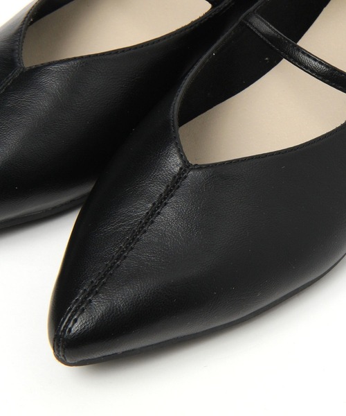 LAKOLE（ラコレ）の「【卒入式／オケージョンにも】ストラップギャザーパンプス / 996419（パンプス・レディース・ガンメタ/ブラック・LARGE/SMALL/MEDIUM）」の15枚目の写真