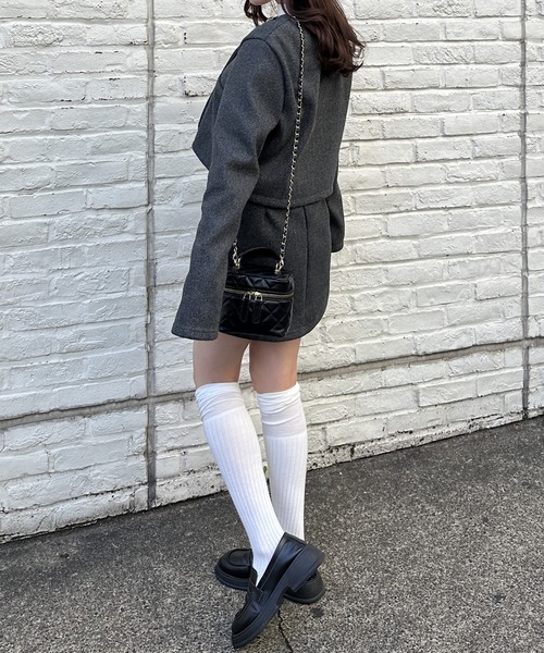 Silly(シリー)の「【着回し力抜群のアイテム】ノーカラーセットアップ(セットアップ・レディース・グレー/ブラック・MEDIUM/LARGE)」の9枚目の写真