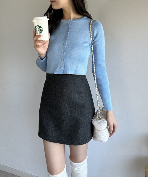 Silly(シリー)の「【着回し力抜群のアイテム】ノーカラーセットアップ(セットアップ・レディース・グレー/ブラック・MEDIUM/LARGE)」の19枚目の写真