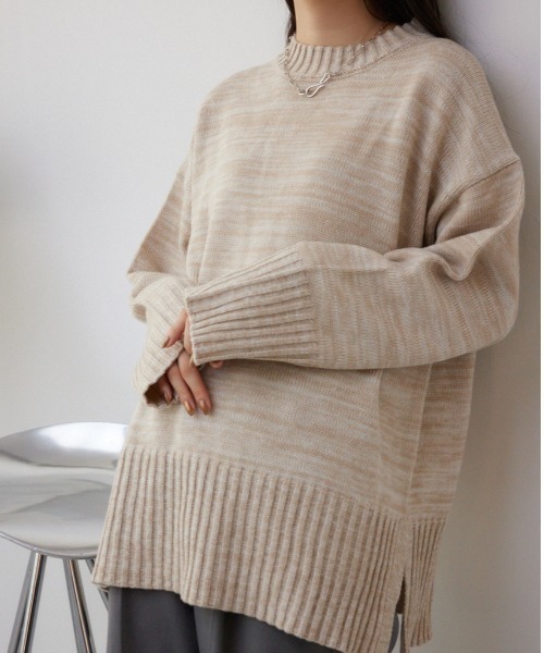 AZUL by moussy(アズールバイマウジー)の「ミックスヤーンニットトップス(ニット/セーター・レディース・ライトベージュ/ライム/ブラック・FREE)」の2枚目の写真