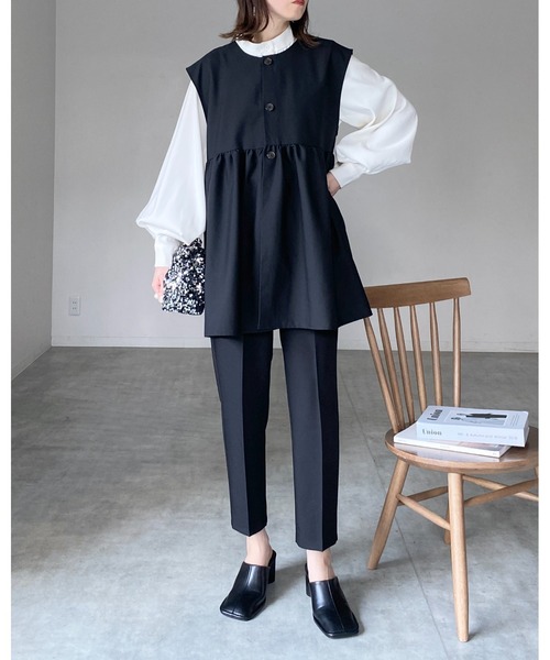 セール】ギャザーペプラムジレベストトップス＆パンツスタイル