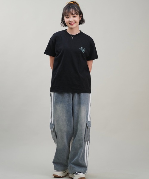 （What it isNt）ART BY MARKGONZALES（ワットイットイズント）の「【ムラサキスポーツ限定】(What it isNt)ART BY MARKGONZALES/ワット イット イズント マークゴンザレス SSTシャツ 2H7-14554（Tシャツ/カットソー・レディース・ホワイト/ブラック・XL/L/M）」の8枚目の写真