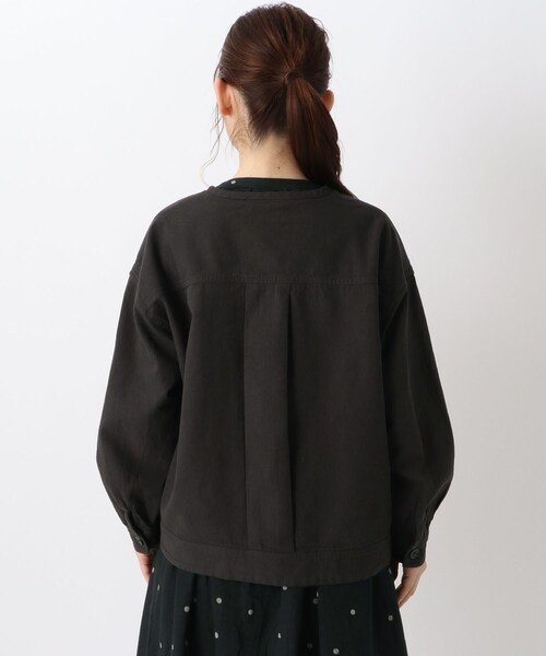 one'sterrace(ワンズテラス)の「綿麻変わり織りジャケット(ノーカラージャケット・レディース・グレー系その他7/ベージュ系8・02)」の5枚目の写真