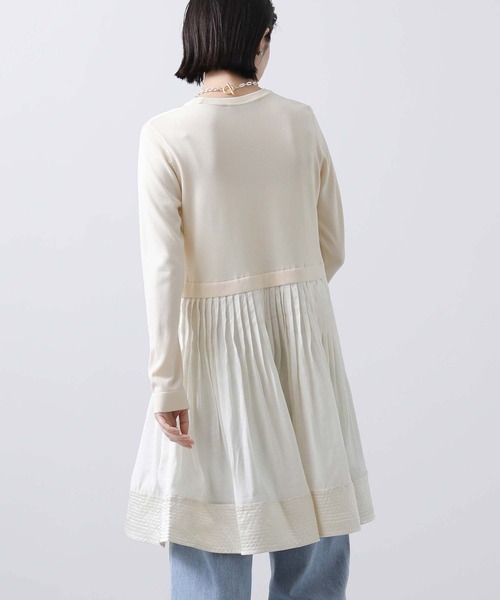 Torrazzo Donna（トラッゾドンナ）の「ニット布帛ドッキングチュニック（ニット/セーター・レディース・アイボリー/ブラック・FREE）」の9枚目の写真