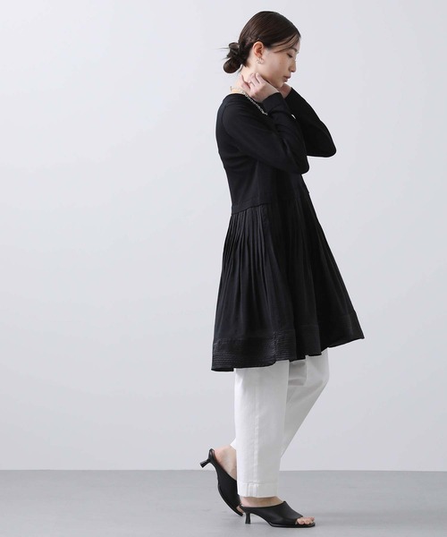 Torrazzo Donna（トラッゾドンナ）の「ニット布帛ドッキングチュニック（ニット/セーター・レディース・アイボリー/ブラック・FREE）」の13枚目の写真