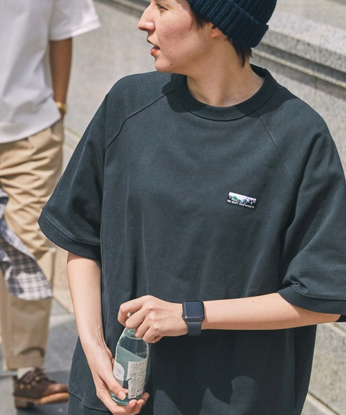 THE CRAFT CREW PRODUCTS(ザクラフトクループロダクツ)の「スーパーヘビーウェイトコットン ビッグシルエット ラグランスリーブ スウェットライク半袖Tシャツ【THE CRAFT CREW PRODUCTS】(Tシャツ/カットソー・メンズ・カーキ/チャコール/モカ/ブラック/ダークネイビー/ホワイト/グレー系/アッシュグレー/グレイッシュベージュ/ダークグレー・M/S/L)」の18枚目の写真