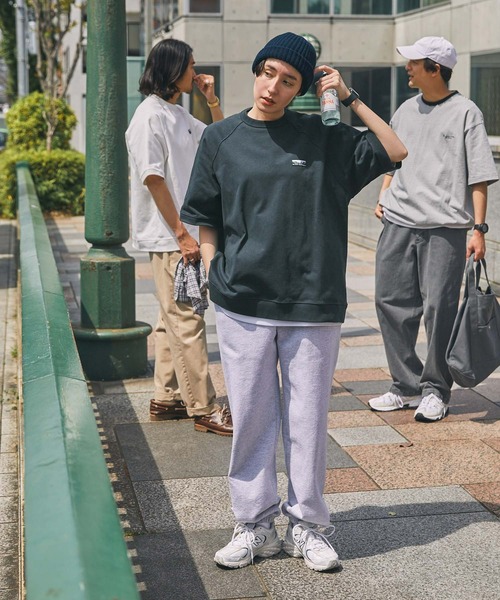 THE CRAFT CREW PRODUCTS(ザクラフトクループロダクツ)の「スーパーヘビーウェイトコットン ビッグシルエット ラグランスリーブ スウェットライク半袖Tシャツ【THE CRAFT CREW PRODUCTS】(Tシャツ/カットソー・メンズ・カーキ/チャコール/モカ/ブラック/ダークネイビー/ホワイト/グレー系/アッシュグレー/グレイッシュベージュ/ダークグレー・M/S/L)」の21枚目の写真