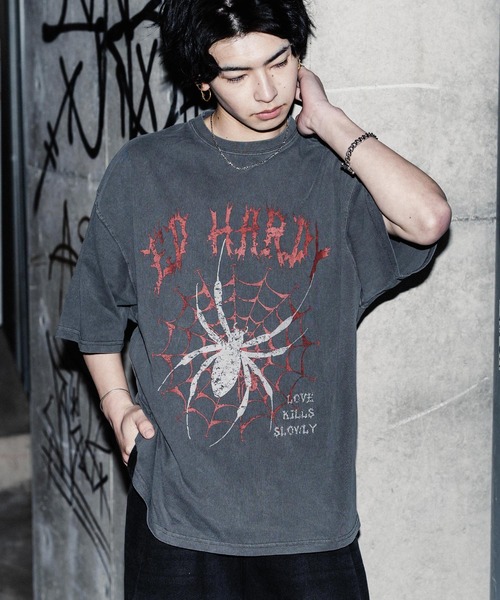 Ed Hardy(エドハーディー)の「Ed Hardy エドハーディー ピグメント加工ロックプリント半袖Tシャツ(Tシャツ/カットソー・メンズ・チャコール/ブラック系/ブラック系1/グレー系1/ブラック系3/グレー系/ブラック系2/ブラック/グレー系2/グレー系3・M/L)」の11枚目の写真