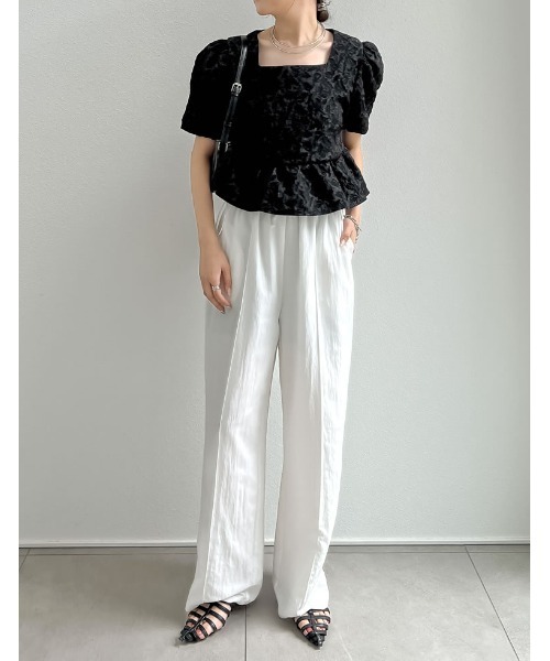 Re:EDIT(リエディ)の「ふくれジャカードペプラムトップス(シャツ/ブラウス・レディース・グリーン/ホワイト/ブラック/ベージュ・MEDIUM/LARGE)」の9枚目の写真