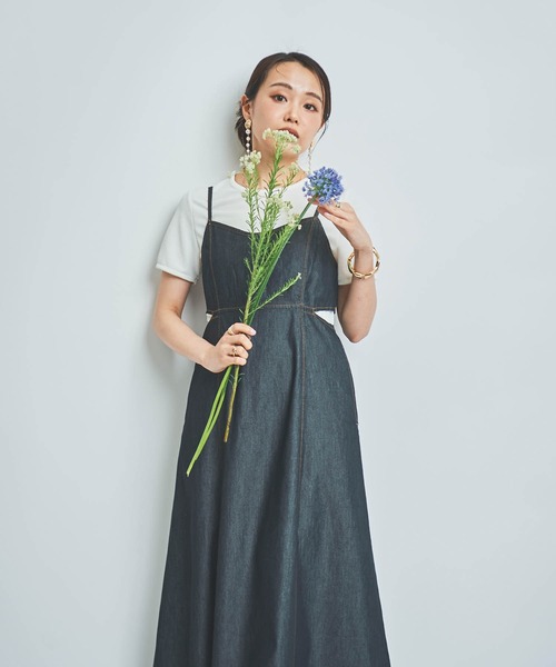 mil（ミル）の「【150㎝前後の小柄さんサイズ】サイドカットデニムキャミワンピース（ワンピース・レディース・ネイビー/ブラック/サックスブルー・XS/S/M）」の12枚目の写真
