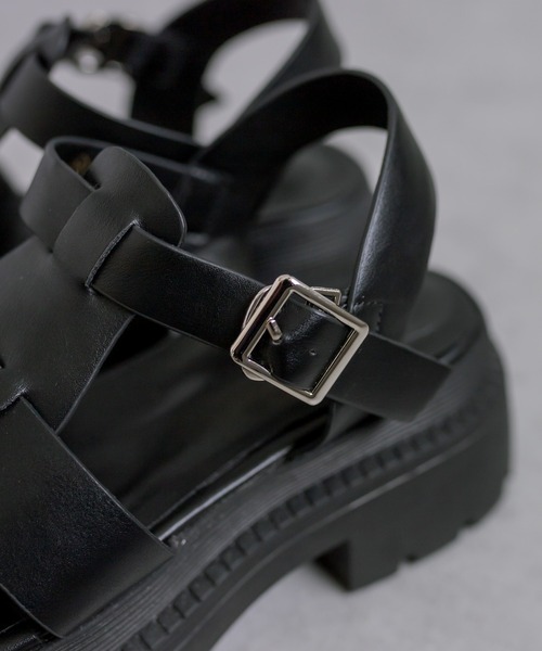 PUAL CE CIN（ピュアルセシン）の「ボリュームソールグルカサンダル（サンダル・レディース・ブラック・LARGE/MEDIUM/SMALL）」の13枚目の写真