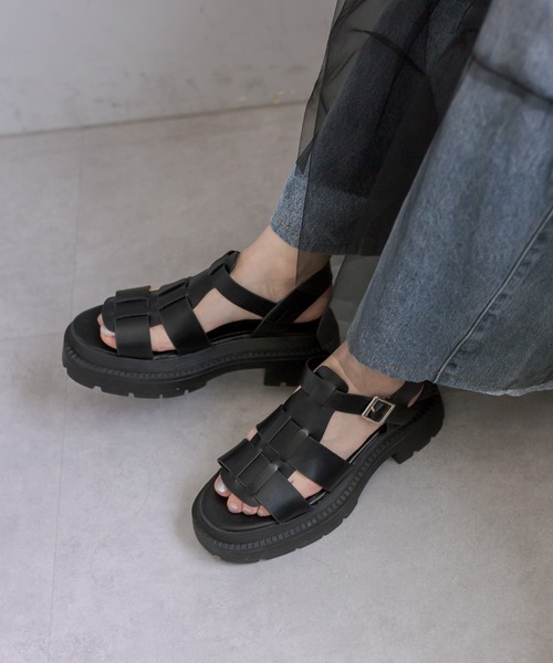 PUAL CE CIN（ピュアルセシン）の「ボリュームソールグルカサンダル（サンダル・レディース・ブラック・LARGE/MEDIUM/SMALL）」の5枚目の写真