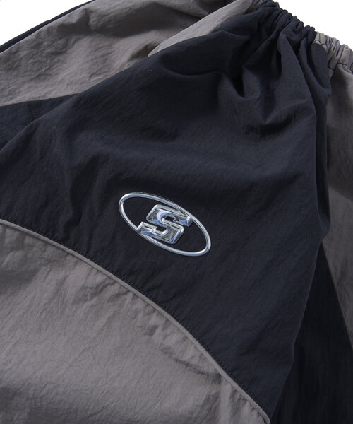 WHO'S WHO gallery（フーズフーギャラリー）の「【SLOPPY/スロッピー】Sロゴナップサック（バックパック/リュック・レディース・ブラック/ベージュ・FREE）」の7枚目の写真