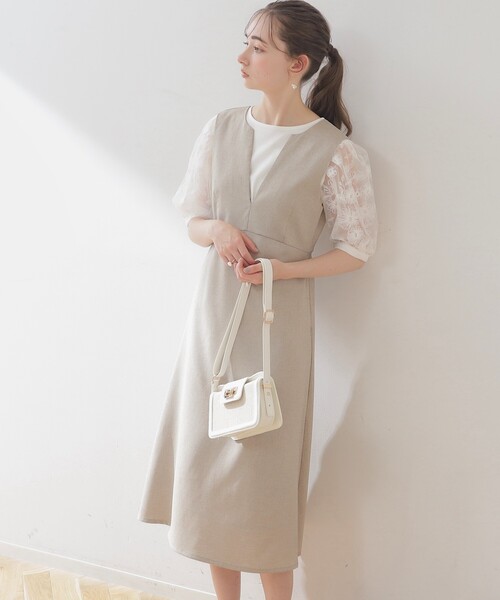 couture brooch（クチュールブローチ）の「◆Vネックフレアジャンスカ（ワンピース・レディース・ベージュ/チャコールグレー・36/38/40/42）」の3枚目の写真