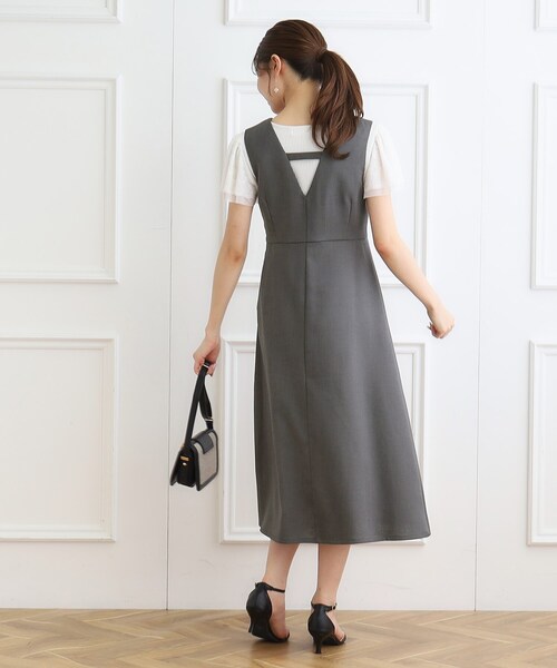 couture brooch（クチュールブローチ）の「◆Vネックフレアジャンスカ（ワンピース・レディース・ベージュ/チャコールグレー・36/38/40/42）」の6枚目の写真