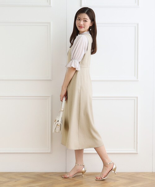 couture brooch（クチュールブローチ）の「◆Vネックフレアジャンスカ（ワンピース・レディース・ベージュ/チャコールグレー・36/38/40/42）」の16枚目の写真