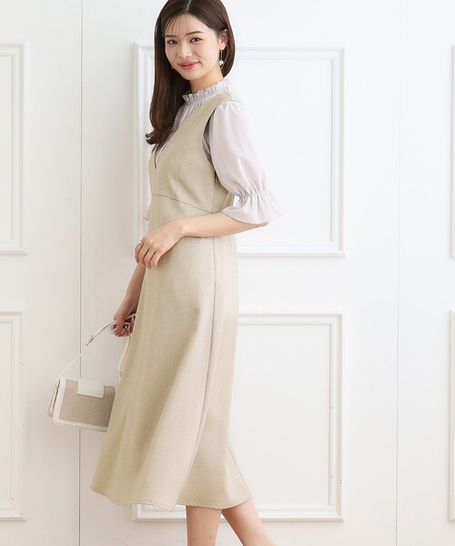 couture brooch（クチュールブローチ）の「◆Vネックフレアジャンスカ（ワンピース・レディース・ベージュ/チャコールグレー・36/38/40/42）」の9枚目の写真