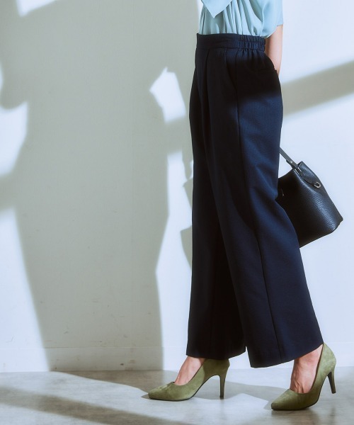 7days Life Styling（セブンデイズライフスタイリング）の「（接触冷感・防しわ・ＵＶカット）高機能サッカー生地ワイドパンツ（その他パンツ・レディース・ネイビー/サックスブルー・LL/M/L）」の6枚目の写真