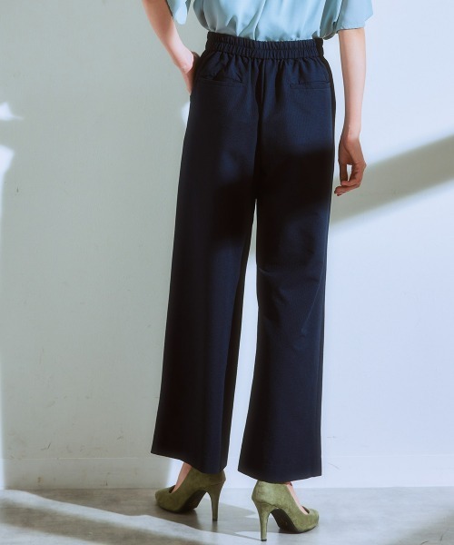7days Life Styling（セブンデイズライフスタイリング）の「（接触冷感・防しわ・ＵＶカット）高機能サッカー生地ワイドパンツ（その他パンツ・レディース・ネイビー/サックスブルー・LL/M/L）」の9枚目の写真