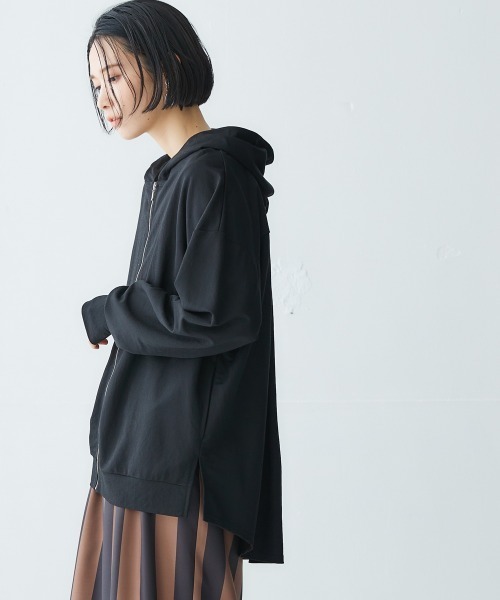 Soiunique（スワユニーク）の「UVカット・接触冷感バックタック指穴付パーカー ［Soiunique］（パーカー・レディース・杢グレー/ブラック/パープル/ライトグレー・FREE/S-M/L-XL）」の9枚目の写真