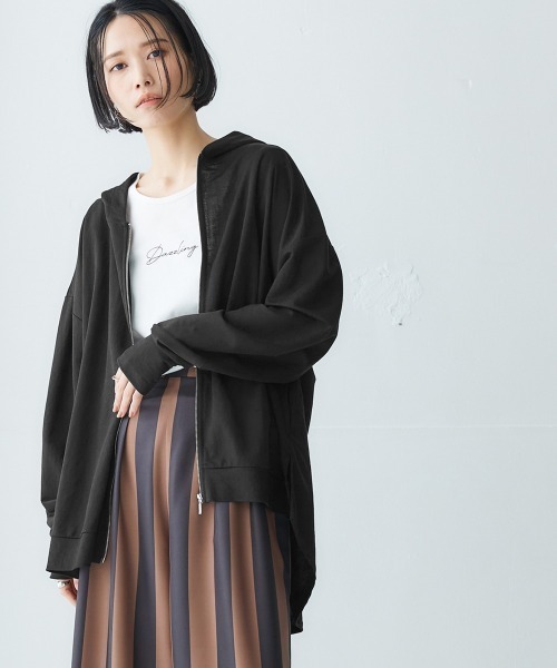 Soiunique（スワユニーク）の「UVカット・接触冷感バックタック指穴付パーカー ［Soiunique］（パーカー・レディース・杢グレー/ブラック/パープル/ライトグレー・FREE/S-M/L-XL）」の12枚目の写真