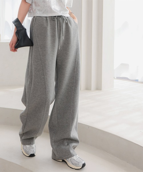 KOBE LETTUCE（コウベレタス）の「ダイバー素材ワイドカーブパンツ（スウェットパンツ・レディース・オフホワイト/グレー/ブラック/カーキ/ダークブラウン/チャコール/グレイッシュベージュ・PM/M/M-Short）」の17枚目の写真