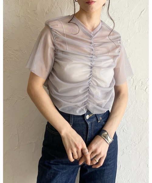 She's Closet(シーズクローゼット)の「シャーリングシースルーカットソー シアー半袖メッシュチュールトップス(Tシャツ/カットソー・レディース・グレー/グレイッシュベージュ/アイボリー/ブラック・FREE)」の9枚目の写真