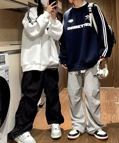 c.u.l（シーユーエル）の「ユニセックス スポーティーライン スウェット ゲームシャツ  サッカーシャツ 秋服 culw705（スウェット・レディース・ネイビー/ホワイト/グレー・FREE）」の4枚目の写真