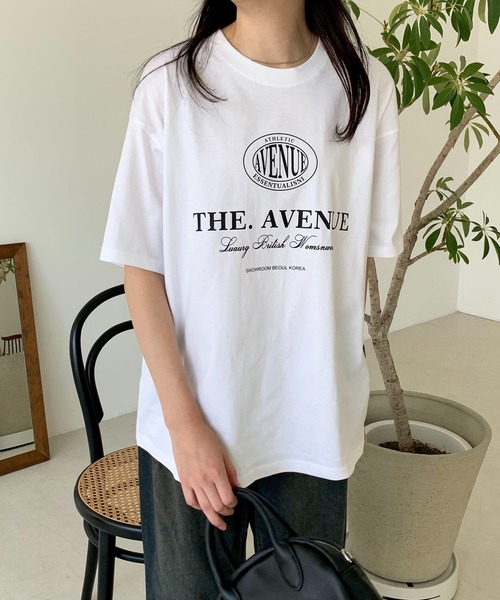 Teem Store(チームストア)の「フロントシンプルロゴオーバーサイズTシャツ ユニセックス(Tシャツ/カットソー・レディース・ホワイト/レッド/ブラック・S/M/L)」の13枚目の写真