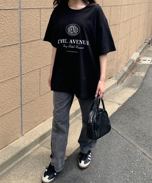 Teem Store(チームストア)の「フロントシンプルロゴオーバーサイズTシャツ ユニセックス(Tシャツ/カットソー・レディース・ホワイト/レッド/ブラック・S/M/L)」の15枚目の写真