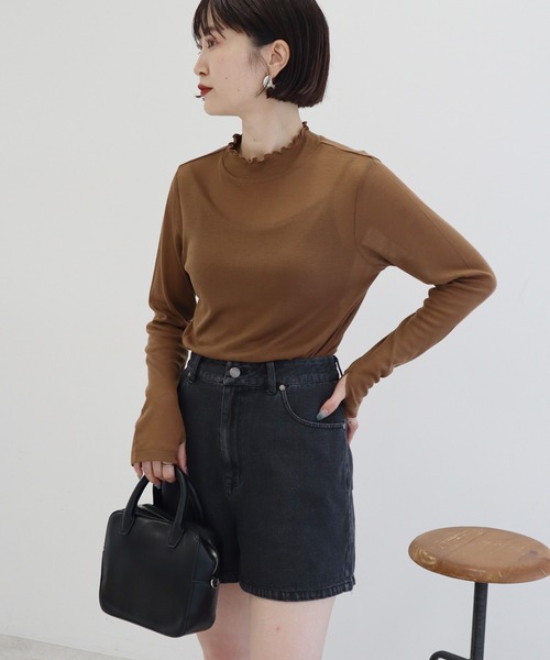 earth music&ecology（アースミュージックアンドエコロジー）の「フリンジロゴデニムショートパンツ（デニムパンツ・レディース・ブラック/インディゴブルー・S/M）」の3枚目の写真