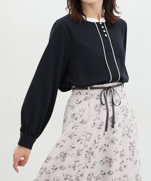 Honeys(ハニーズ)の「配色使いブラウス(シャツ/ブラウス・レディース・ホワイト/ネイビー/ミント/ブラック系・S/M/L/LL/3L)」の4枚目の写真