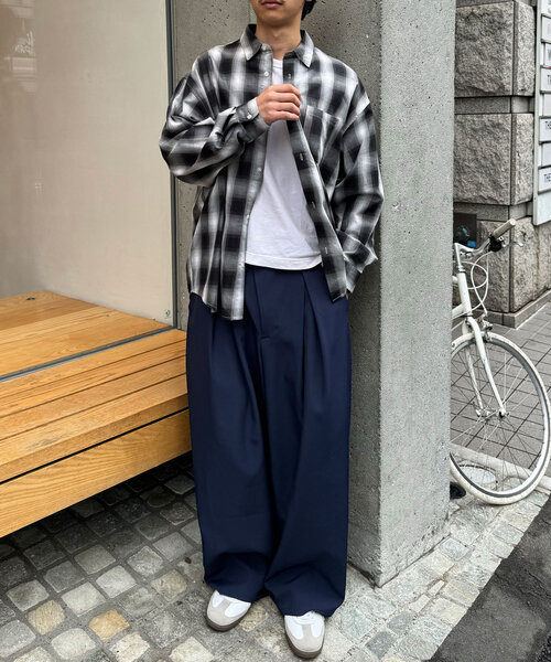 CIAOPANIC（チャオパニック）の「【ユニセックス】オンブレチェックシャツ（シャツ/ブラウス・レディース・チャコールグレー/ブラック/ネイビー/グレー/サックスブルー/オレンジ/ブルー/ホワイト・MEDIUM/LARGE）」の10枚目の写真