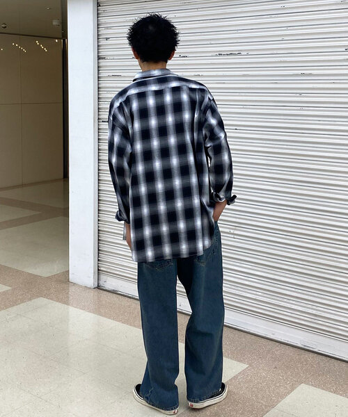 CIAOPANIC（チャオパニック）の「【ユニセックス】オンブレチェックシャツ（シャツ/ブラウス・レディース・チャコールグレー/ブラック/ネイビー/グレー/サックスブルー/オレンジ/ブルー/ホワイト・MEDIUM/LARGE）」の19枚目の写真
