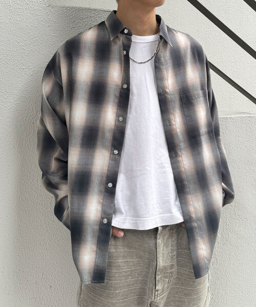 CIAOPANIC（チャオパニック）の「【ユニセックス】オンブレチェックシャツ（シャツ/ブラウス・レディース・チャコールグレー/ブラック/ネイビー/グレー/サックスブルー/オレンジ/ブルー/ホワイト・MEDIUM/LARGE）」の21枚目の写真
