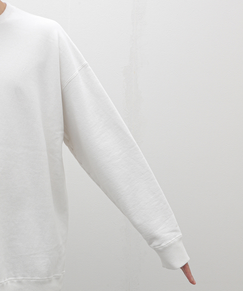 ATON（エイトン）の「ATON (エイトン) GARMENT DYED URAKE OVERSIZED SWEAT KKAGCW0101（スウェット・メンズ・ブラック/ホワイト・4/6）」の12枚目の写真