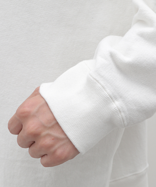 ATON（エイトン）の「ATON (エイトン) GARMENT DYED URAKE OVERSIZED SWEAT KKAGCW0101（スウェット・メンズ・ブラック/ホワイト・4/6）」の11枚目の写真