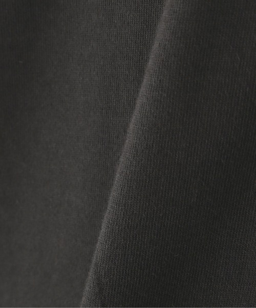 AVIREX(アヴィレックス)の「《CROSSOVER》BANDANA PATCH LONGSLEEVE T-SHIRT / バンダナ パッチ 長袖Tシャツ / AVIREX / アヴィレックス(Tシャツ/カットソー・メンズ・ホワイト/オリーブ/ブラック・XX-LARGE/X-LARGE/LARGE/MEDIUM)」の4枚目の写真