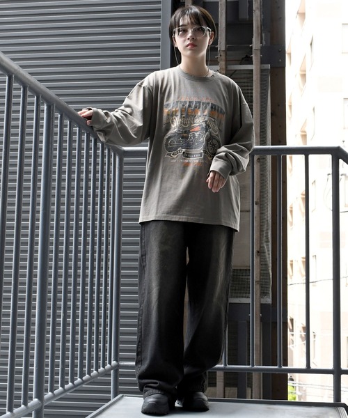 Starting Over（スターティングオーバー）の「Pigment hard wash long sleeve T-shirt/ピグメント ハードウォッシュ 長袖 Tシャツ/ロンT（Tシャツ/カットソー・メンズ・モカ/ブラウン系その他3/ブラック/ブラウン系その他/ブラック系その他2/ブラック系その他/ブラウン系その他2/ブラック系その他3・M/L/XL）」の9枚目の写真