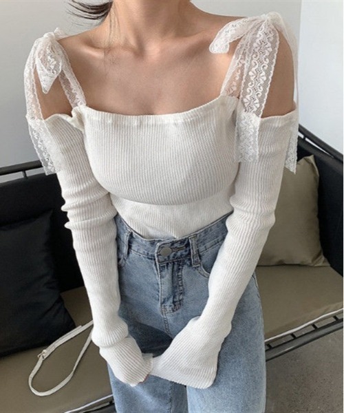 gossip!ロサンゼルス(ゴシップロサンゼルス)の「Y2Kリボン 肩開き ワンショルダー オフショルダー リブ ニット(Tシャツ/カットソー・レディース・ブラック/オフホワイト・FREE)」の4枚目の写真