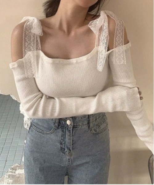gossip!ロサンゼルス(ゴシップロサンゼルス)の「Y2Kリボン 肩開き ワンショルダー オフショルダー リブ ニット(Tシャツ/カットソー・レディース・ブラック/オフホワイト・FREE)」の5枚目の写真