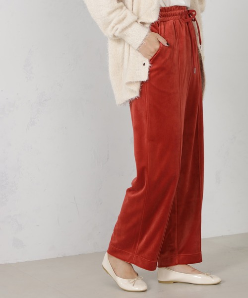 FOUND GOOD（ファウンドグッド）の「ベロアイージーパンツ（その他パンツ・レディース・アイボリー/ブラック/ブラウン系8/オレンジ系5/ブルー系5・L/M/S）」の5枚目の写真