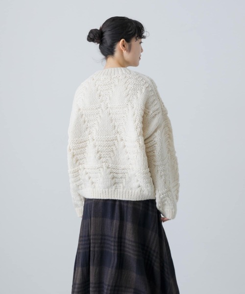 かぐれ（カグレ）の「ペルートライアングルニット（ニット/セーター