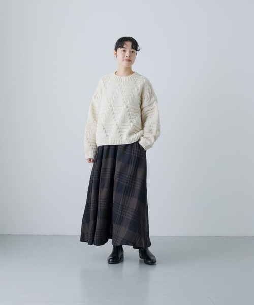 かぐれ（カグレ）の「ペルートライアングルニット（ニット/セーター