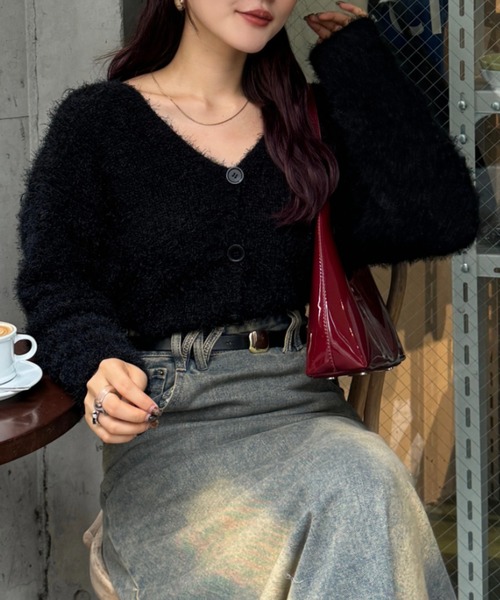 efill(エフィル)の「シャギーカーディガン(カーディガン/ボレロ・レディース・ブラック/グレー・FREE)」の2枚目の写真