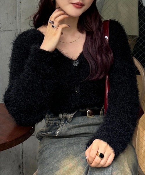 efill(エフィル)の「シャギーカーディガン(カーディガン/ボレロ・レディース・ブラック/グレー・FREE)」の4枚目の写真