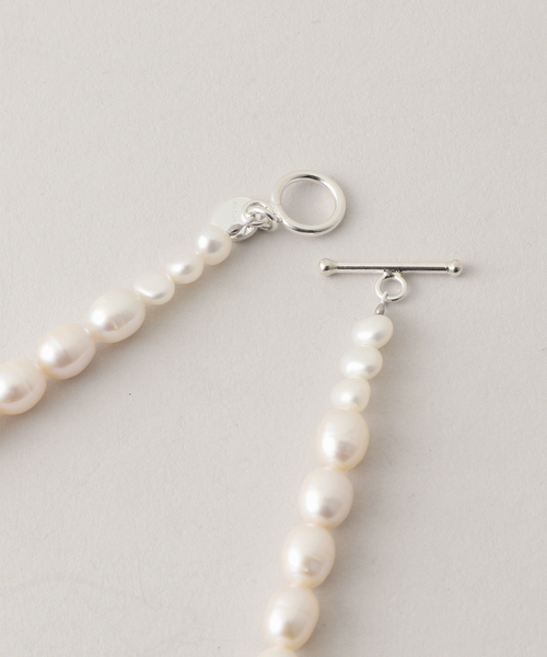 IENA（イエナ）の「les bonbon/ル ボンボン cocoon pearl necklace WH ネックレス BOB589（ネックレス・レディース・ホワイト・FREE）」の4枚目の写真